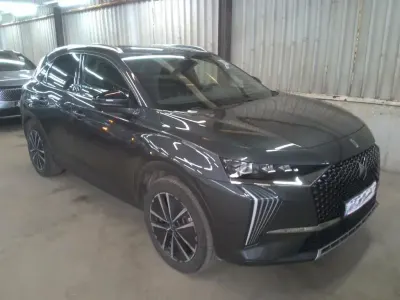 Gebraucht DS Automobiles DS7 Crossback 131 PS (96 kW) 2024 Grau SUV