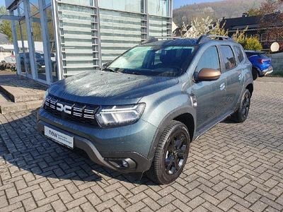 Gebraucht Dacia Duster Extreme 131 PS (96 kW) 2023 Oxidgrün SUV