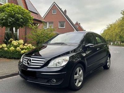 Gebraucht Mercedes B180 109 PS (80 kW) 2006 Schwarz Van / Kleinbus