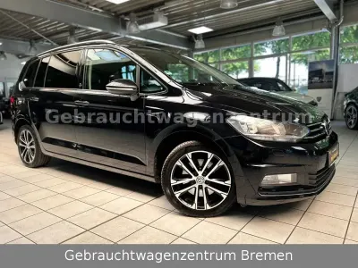 Gebraucht VW Touran Sound 150 PS (110 kW) 2017 Schwarz Van / Kleinbus