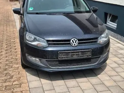 Gebraucht VW Polo 90 PS (66 kW) 2010 Schwarz Kleinwagen