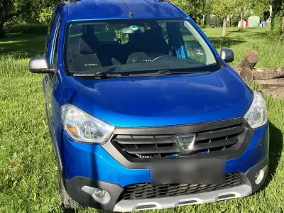 Gebraucht Dacia Dokker Stepway 116 PS (85 kW) 2015 Blau Van / Kleinbus
