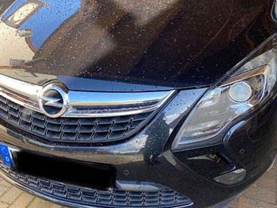 Gebraucht Opel Zafira 140 PS (102 kW) 2011 Schwarz Van / Kleinbus