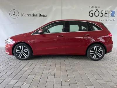 Usata Mercedes E250 Business 160 CV (117 kW) 2022 Rosso Berlina