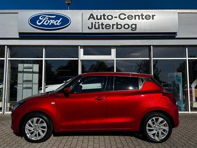 Usata Suzuki Swift Comfort 83 CV (61 kW) 2021 Rosso Utilitaria
