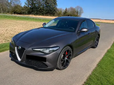 Gebraucht Alfa Romeo Giulia Super 179 PS (131 kW) 2017 Grau Limousine