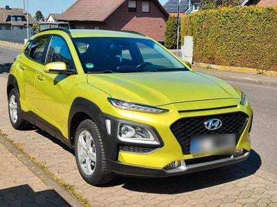Second-hand Hyundai Kona Trend 120 CP (88 kW) 2020 Galben SUV
