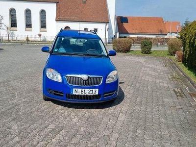 Gebraucht Skoda Roomster 86 PS (63 kW) 2008 Blau Van / Kleinbus