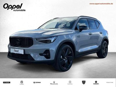 Vapour grey / metallic Neu 2025 Volvo XC40 Plus SUV | 46.990 € (Etwas zu teuer)