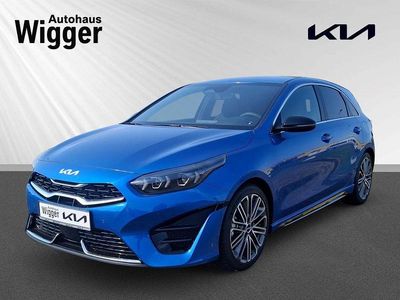 Neu Kia Ceed GT GT-Line 140 PS (102 kW) 2025 Blau Limousine
