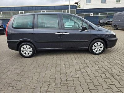 Citroën C8