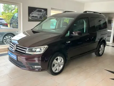 Gebraucht VW Caddy Comfortline 131 PS (96 kW) 2020 Schwarz Van / Kleinbus