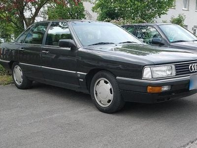 Audi 200