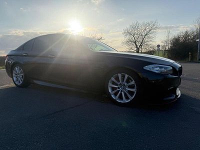 Gebraucht BMW 550 M Sport 408 PS (300 kW) 2011 Schwarz Limousine