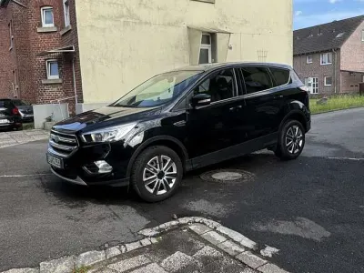 Gebraucht Ford Kuga Trend 120 PS (88 kW) 2018 SUV