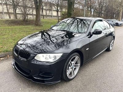 Schwarz Gebraucht 2012 BMW 325 Sport Line Coupé | 16.800 € (Teuer)