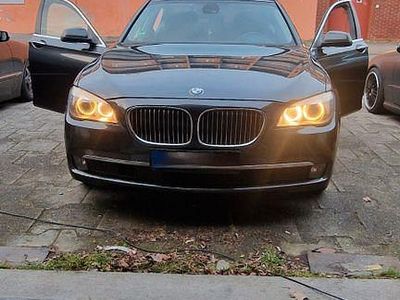 Gebraucht BMW 730 Performance 245 PS (180 kW) 2010 Schwarz Limousine