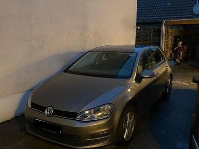 Gebraucht VW Golf VII 102 PS (75 kW) 2013 Grau Kleinwagen