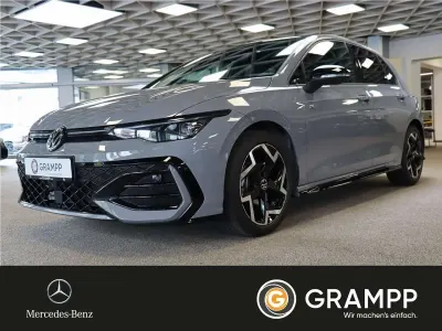 Gebraucht VW Golf VIII R-line 204 PS (150 kW) 2026 Grau Limousine