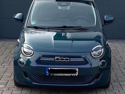 Gebraucht Fiat 500e Action 69 kW (95 PS) 2023 Grün Limousine