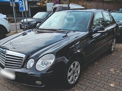 Gebraucht Mercedes E200 Avantgarde 184 PS (135 kW) 2007 Schwarz Limousine