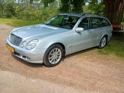 Mercedes E280