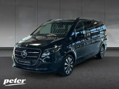 Gebraucht Mercedes V220 Style 163 PS (119 kW) 2025 Schwarz Van / Kleinbus
