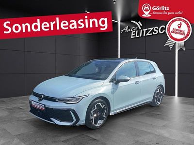 Neu VW Golf VIII R-line 150 PS (110 kW) 2026 Crystal ice blue metallic schwar Limousine