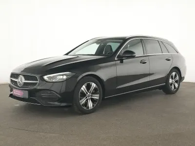 Gebraucht Mercedes C200 Avantgarde 163 PS (119 kW) 2025 Obsidianschwarz Limousine