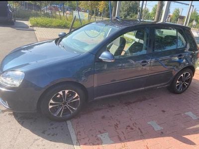 VW Golf V