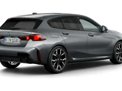 Gebraucht BMW 120 M Sport 150 PS (110 kW) 2025 Grau Kleinwagen