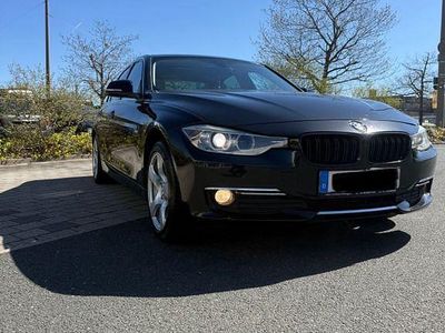 Gebraucht BMW 320 184 PS (135 kW) 2013 Schwarz Limousine