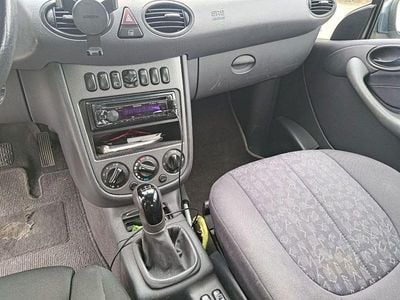 Usata Mercedes A160 Classic 102 CV (75 kW) 2002 Blu Monovolume