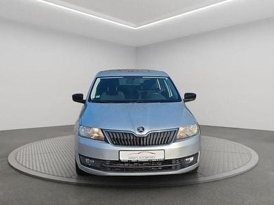 Gebraucht Skoda Rapid Ambition 90 PS (66 kW) 2015 Silber Kleinwagen