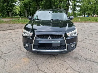 Używany Mitsubishi ASX 150 KM (110 kW) 2011 Czarny SUV