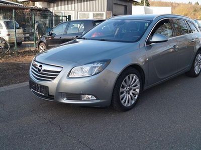 Gebraucht Opel Insignia Cosmo 220 PS (161 kW) 2009 Silber Kombi