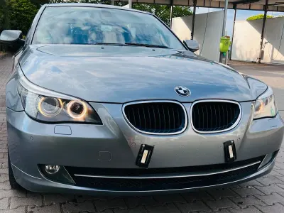 Gebraucht BMW 520 170 PS (125 kW) 2009 Grau Limousine