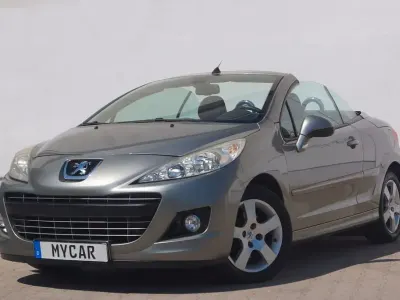 Gebraucht Peugeot 207 CC Premium 150 PS (110 kW) 2010 Grau Cabrio