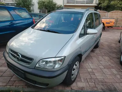 Gebraucht Opel Zafira 125 PS (91 kW) 2003 Silber Van / Kleinbus