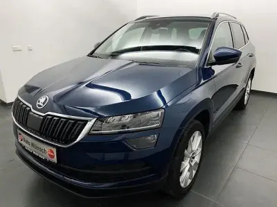 Gebraucht Skoda Karoq Style 150 PS (110 kW) 2019 Lava blue metallic SUV