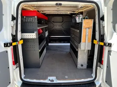 Gebraucht Ford Transit Custom 105 PS (77 kW) 2021 Weiß Van