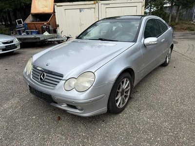 Mercedes C180