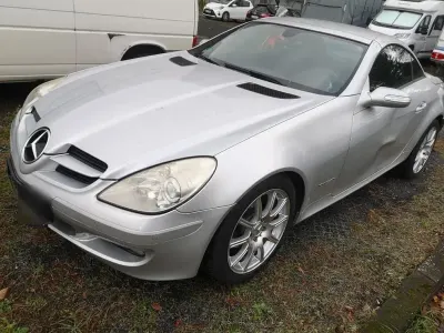 Gebraucht Mercedes SLK200 163 PS (119 kW) 2004 Silber Cabrio