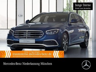 Blau Gebraucht 2022 Mercedes E300 Exclusive Limousine | 36.890 € (Fairer Preis)