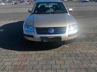 Gebraucht VW Passat 102 PS (75 kW) 2001 Andere farben Limousine