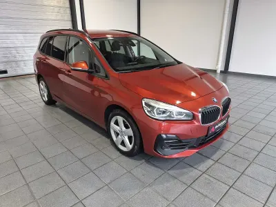 Gebraucht BMW 218 Advantage 150 PS (110 kW) 2021 Orange Kombi