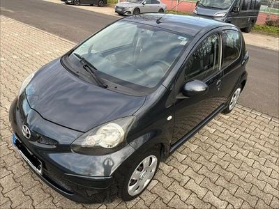 Usata Toyota Aygo 68 CV (50 kW) 2009 Grigio Utilitaria