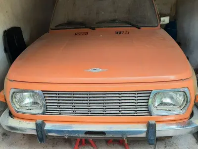Gebraucht Wartburg 353 50 PS (36 kW) 1974 Orange Limousine
