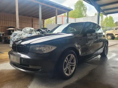 Brugt BMW 118 143 HK (105 kW) 2008 Sort Hatchback