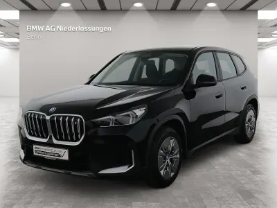 Gebraucht BMW iX1 Performance 200 kW (272 PS) 2023 Schwarz SUV